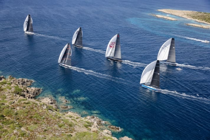 Die Maxi-Flotte im Rennen vor Porto Cervo | 