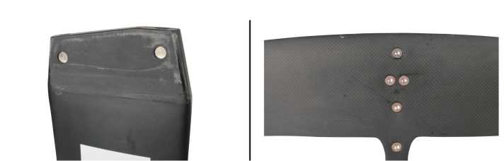 F$ Freerace Carbon: The carbon mast is made from one piece, including the head, and the front wing is bolted together.