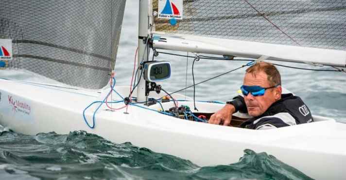   Heiko Kröger in his 2.4 mR element. He is also one of the driving forces behind the #BacktheBid campaign