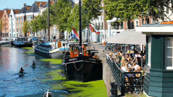 	The trip on the Reitdiep is one of the highlights of the journey. The waterway leads to the centre of Groningen