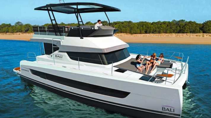 Two diesel engines with shaft replace rig and sail