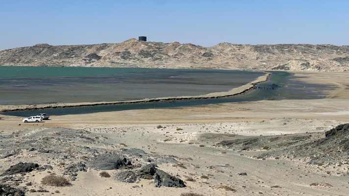 surf/canal-far-view_1b66e75c4b6d7c7cb263621fac716e7e