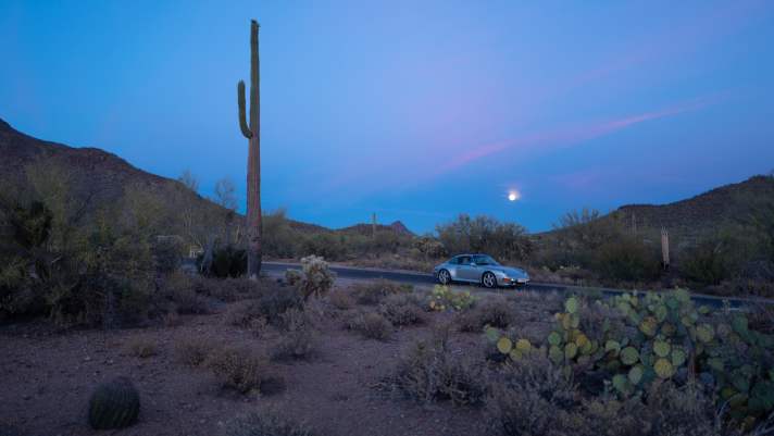 2019_12_1082641_993_2019_porsche_ag