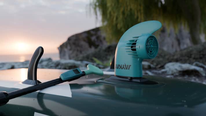 Among other things, the e-fin supports the Sunday outing with the SUP