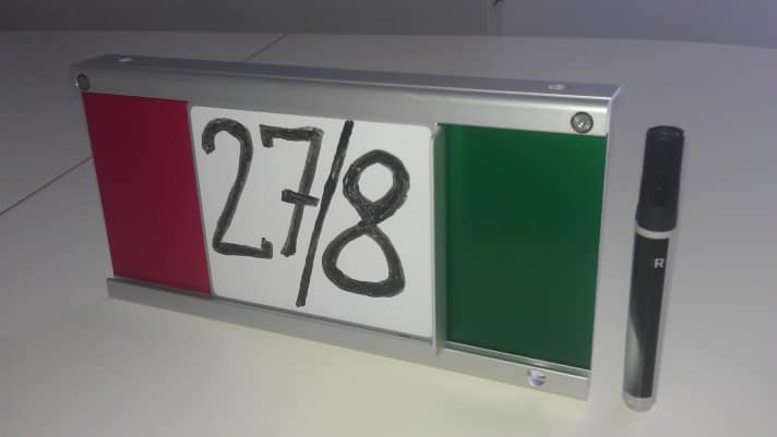   Il pannello bianco può essere spostato e cambia il suo stato da libero a occupato.