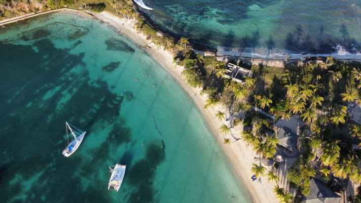   Cat or monohull? Finkbeiners have had enough of sailing on two hulls after a year