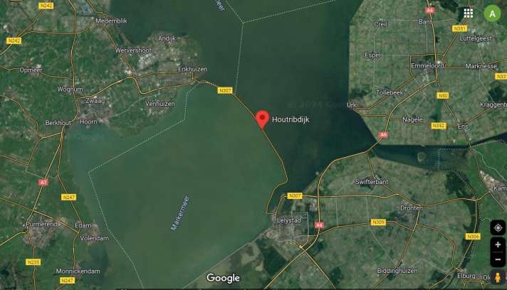 Houtribdijk - the top speed spot in the Netherlands.