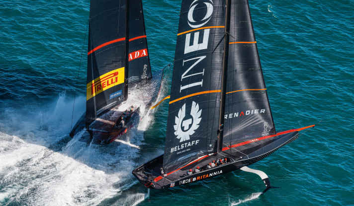   Die Ergebnisse von Martin Fischers ehemaligem und künftigen Arbeitgebern auf einen Blick im 36. America's Cup: "Britannia" und "Luna Rossa" vor Auckland. Da waren die Italiener noch erfolgreicher…