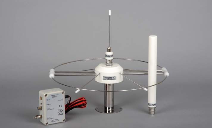   Die Antenne Alphs C1 von RR-Elektronik empfängt DVB-T und das Skandinavische NET1-Internet, wahlweise auch WLAN oder UMTS
