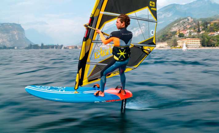   Starboard Foil 147 : Foil BIC : Tester Nicholas Slijk : Spot Torbole