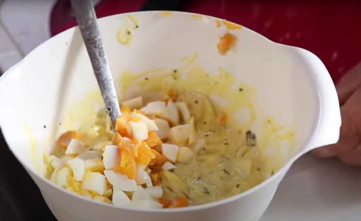 Kochen an Bord Kartoffelsalat mit selbstgemachter Mayonnaise