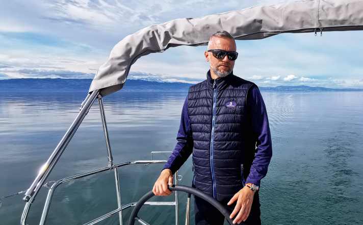 For the YACHT article: Boat purchase 22/2024 lars reisberg chasotstraße 12 23566 lübeck cell +49 (0)176 - 403 780 89