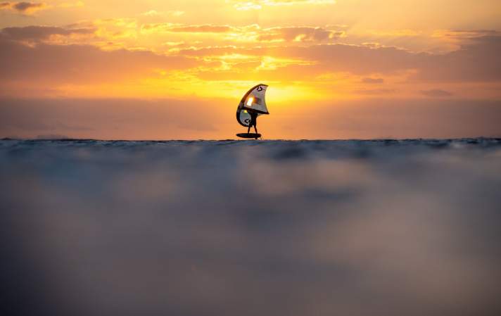 Henning uses his foils across disciplines for wave and freestyle