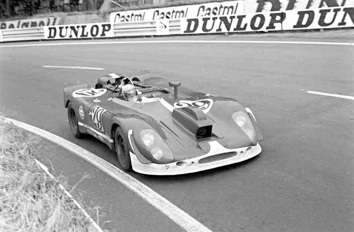 1970 24 Hours of Le Mans CIRCUIT DE LA SARTHE, FRANCE - JUNE 14: Herbert Linge / Jonathan Williams, Solar Productions, Porsche 908/02 (Camera car) during the 24 Hours of Le Mans at Circuit de la Sarthe on June 14, 1970 in Circuit de la Sarthe, France. PUBLICATIONxINxGERxSUIxAUTxHUNxONLY Copyright: xMotorx 1017469691-LAT-19700614-1297J_11A