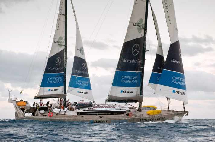 An educational and environmental programme under sail, led by researcher Mike Horn, aims to inspire young people to develop innovative projects to protect the planet