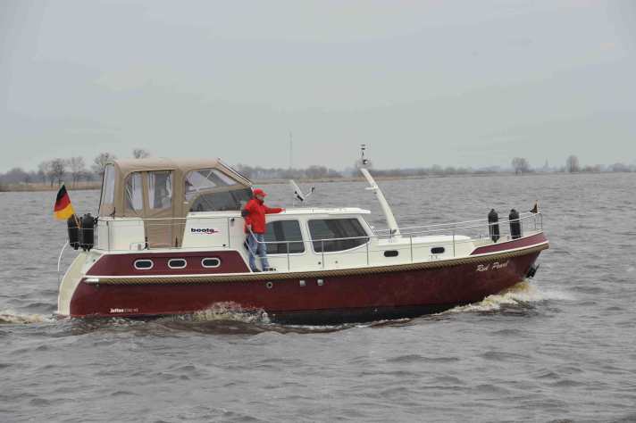 Test Jetten 37  AC-RS