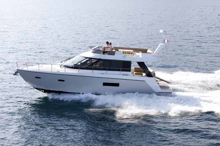 Sealine F42 | 42