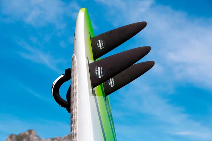 "Es war nicht so gedacht, dass diese Boards in Tests in Konkurrenz zu den breiten Brettern stehen. Diese Bretter sollen eine Lücke füllen.” (Klaus Jocham, Shaper Hejfly und Surfline Munich)