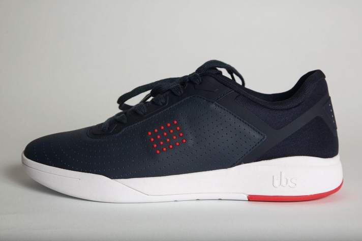   The TBS Baynton Men's