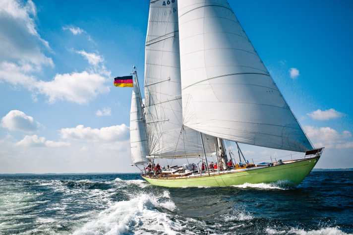 Die „Germania VI“ ist ohne Geldsorgen unterwegs, wird sie doch von der Krupp-Stiftung betrieben. So ein Konstrukt ist aber eher die Ausnahme