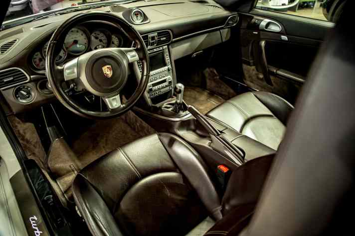 2021_04_Kremer-997-K3R-Innenraum