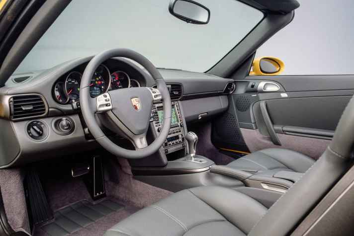 2022_03_Kaufberatung-Porsche-997-Innenraum