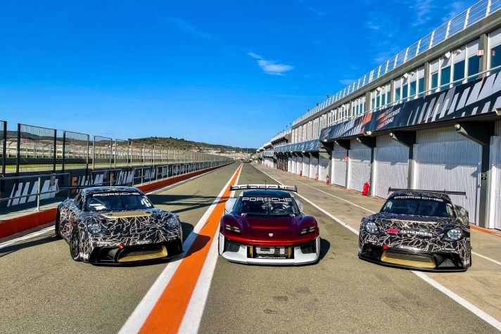 2022_05_Porsche-718-Cayman-GT4-ePerformance-Porsche-Mission-R