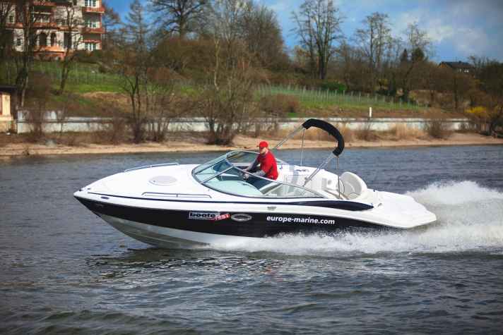 Cruisers 259 SPORT CUDDY | DY