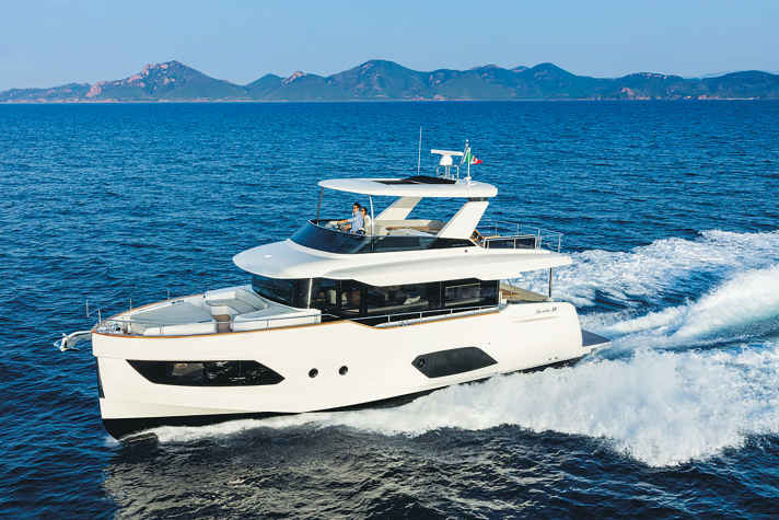 The shipyard from Podenzano is bringing several models with it, including the 17.42 metre long flybridge format Navetta 58