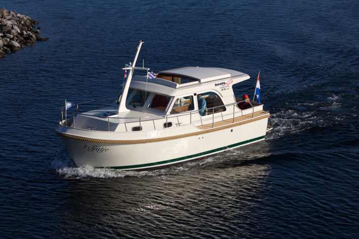 Linssen 25.9: Displacer in hybrid design | ng