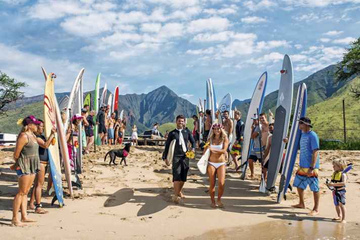 It wasn't actually Sarah Hauser's plan to find a boyfriend on Maui - she has now been married to Casey Hauser for nine years.