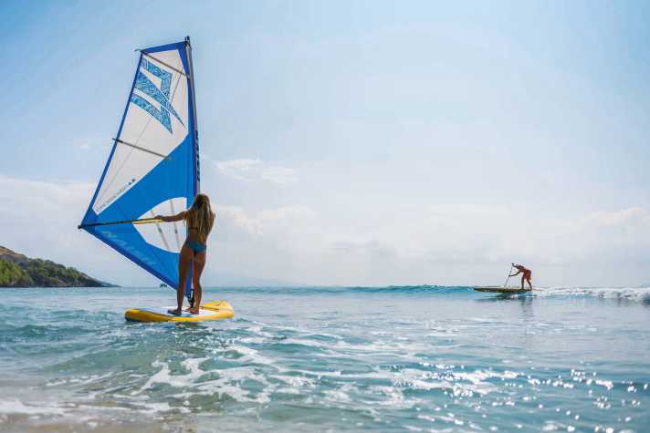 WindSUPs vereinen den Doppelnutzen aus SUP und Windsurfen