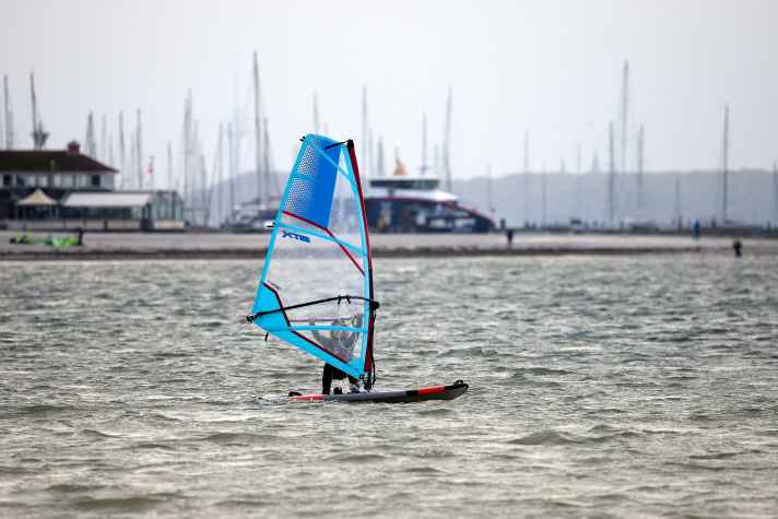 surf/20231106165036-k0a1447-fotograf-oliver-maier_3529eed90517051114d77b22101cef70