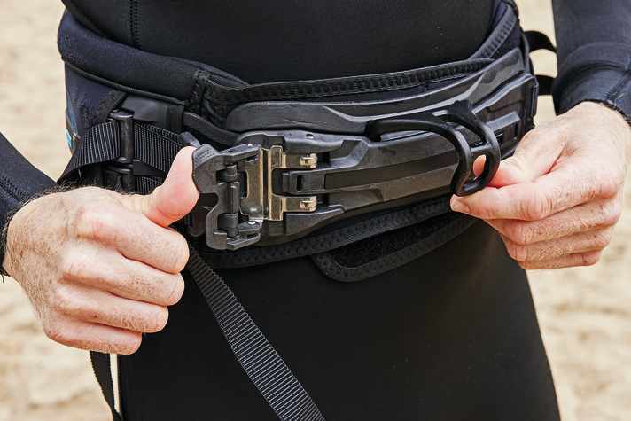 Der Verschluss am ION Icon Curv ist sehr solide und easy.