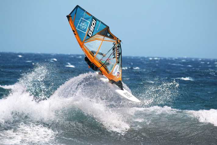 Julian Salmonn in Vargas
