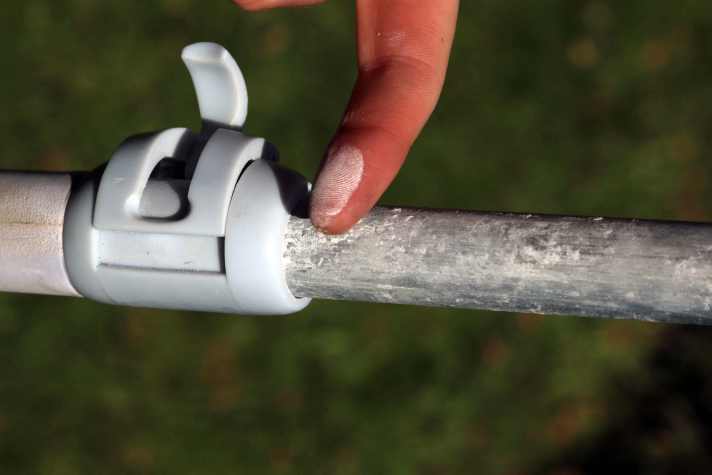 No problem in moderation - corrosion dust