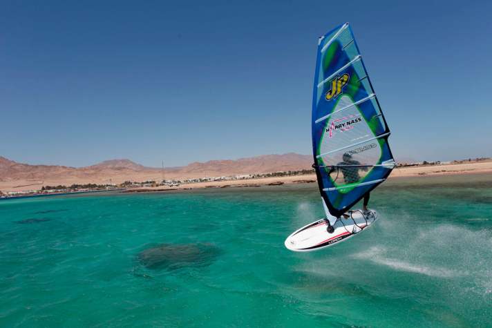 [Board] LORCH Glider 115 White Line : [Tester] Frank Lewisch : [Spot] Dahab