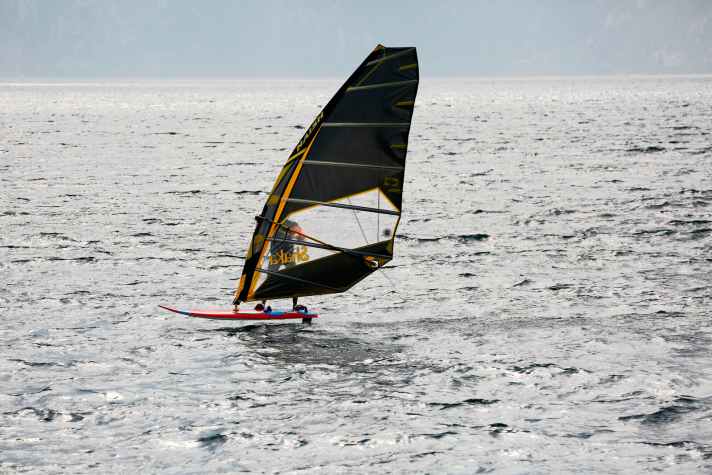   BIC Techno 147 : Foil BIC Windsurf Foil : Spot Torbole