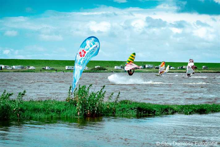 Meldorf is only 20 minutes away from the campus in Heide and is therefore worth two "free hours".