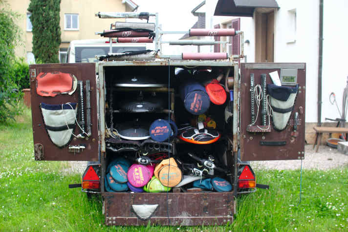 Followers of Bernhard Schandelmeier