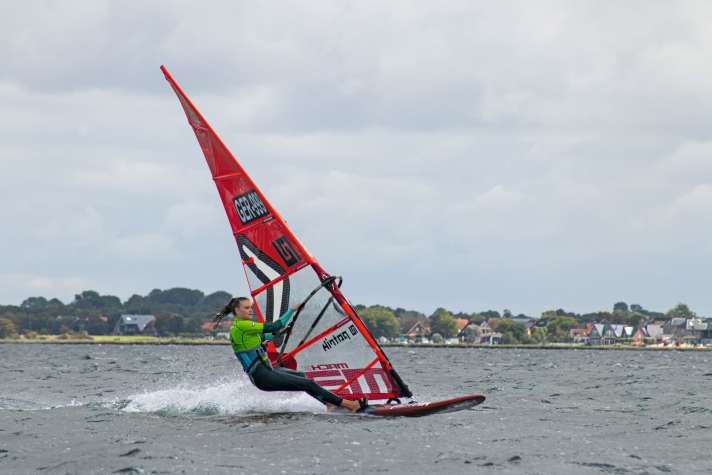 "Freestyle and waves aren't really my thing - what fascinates me about windsurfing is the speed"