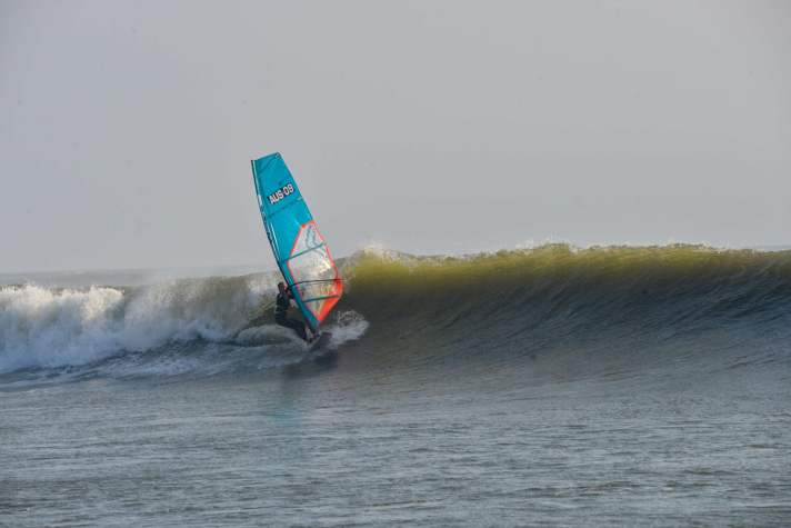 Jane Seaman from Australia came 3rd in Pacasmayo