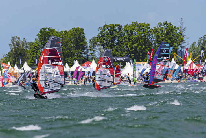 Racer of the Sea beim Surf-Festival