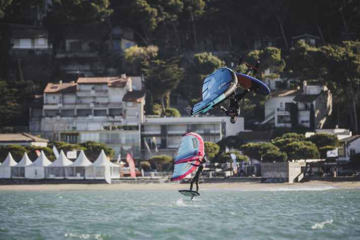 surf/gwa23-leucate-day-0-63a3059-lukas-k-stiller-169_f4655004fe0e94514a3b289b2bf83cf8