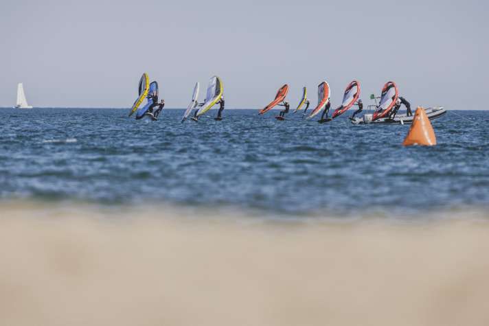 surf/gwa23-leucate-day-3-m4a3073-lukas-k-stiller-45_74ee618a2fe58899a98dc1c494776563