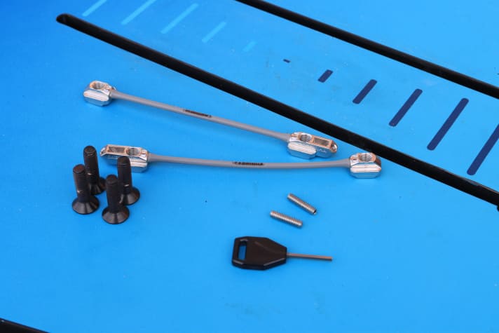 Der Track Nut Train passt für Foils mit 14 Zentimeter Lochabstand
