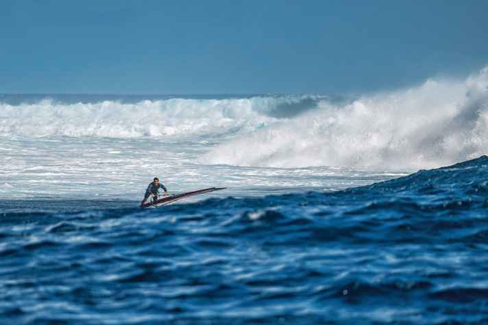 Gut, dass Leon nicht sieht, was in seinem Rücken für ein Chaos herrscht. Wer in Cloudbreak im Weißwasser gefangen ist, hat verloren.