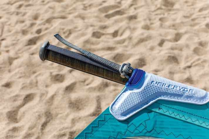 Adjustable sail top