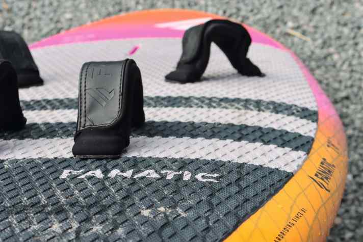 Das Crossoverboard Fanatic Bee hat ein großen Softdeck