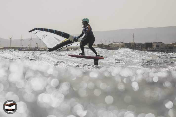 Nia Suardiaz got through the FreeFly passages well. Here the wing has to be towed